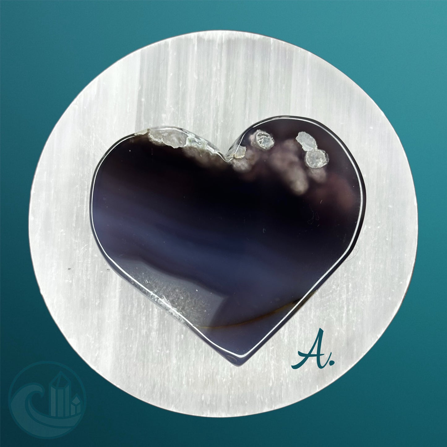 Black Flower Agate Heart