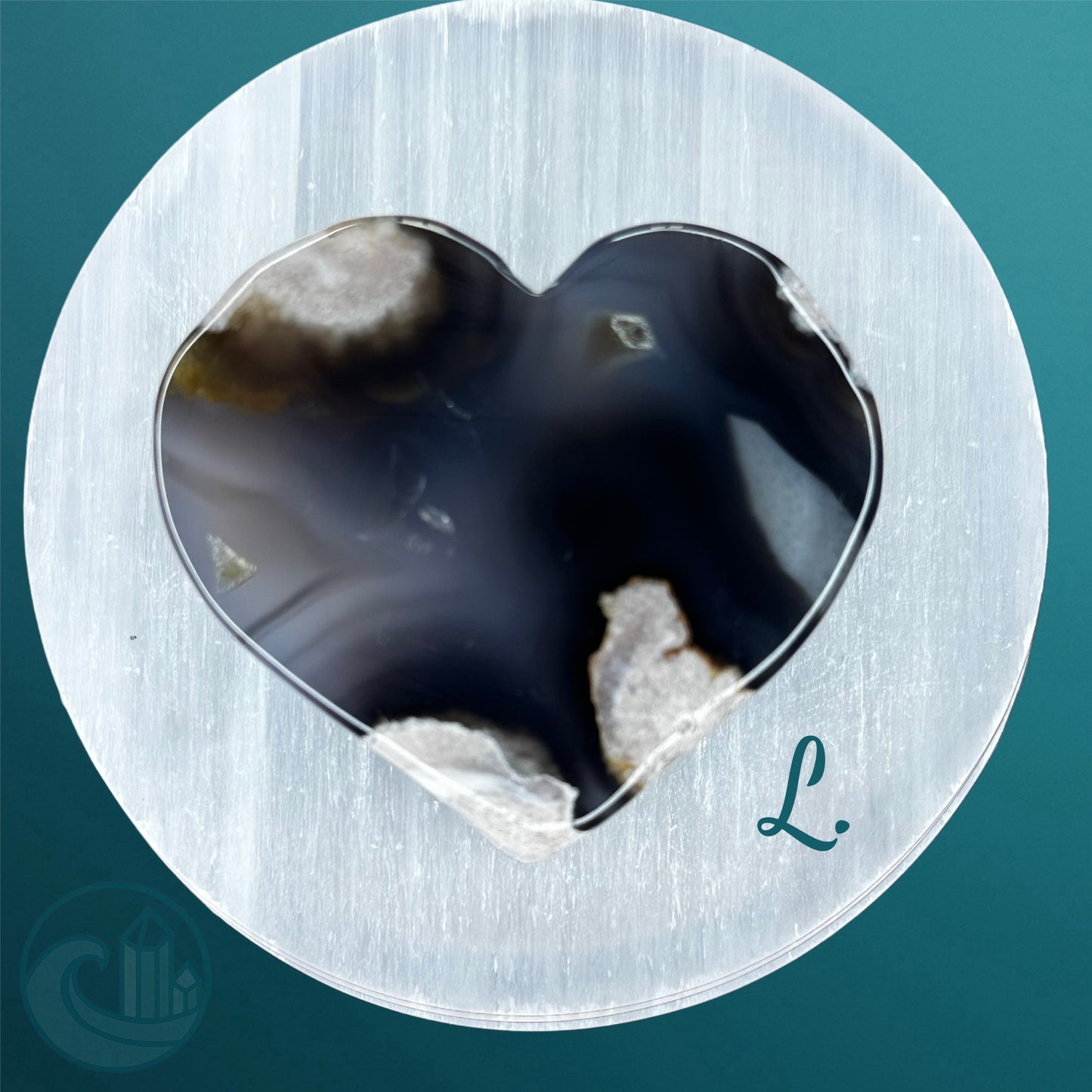 Black Flower Agate Heart